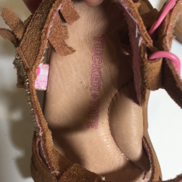 Tucker and Tate sandals - Picture 3 of 6